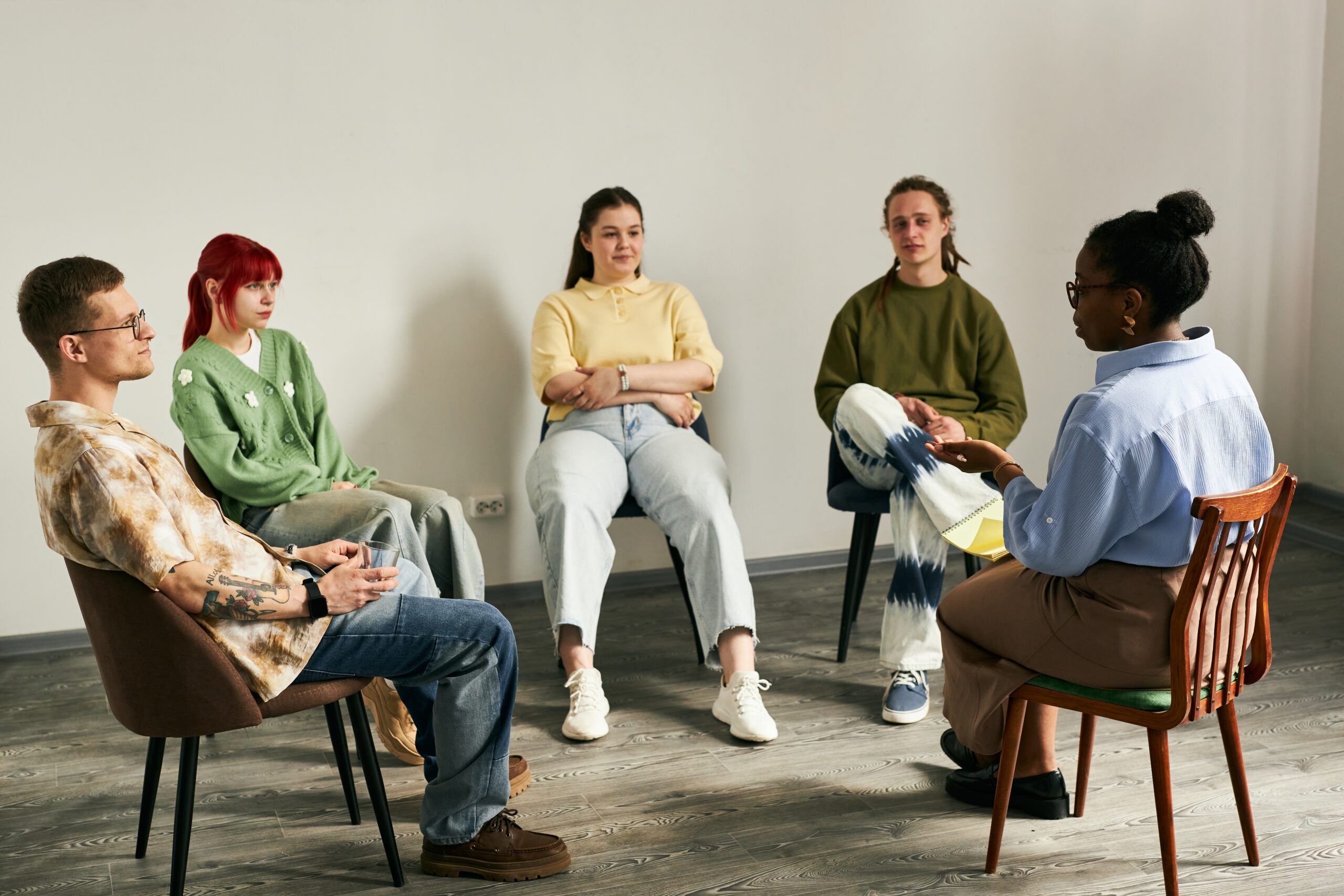 lived-experience-in-therapy:-what-should-therapists-share,-and-when?